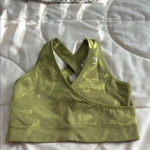 Gymshark adapt camo seamless sports bra